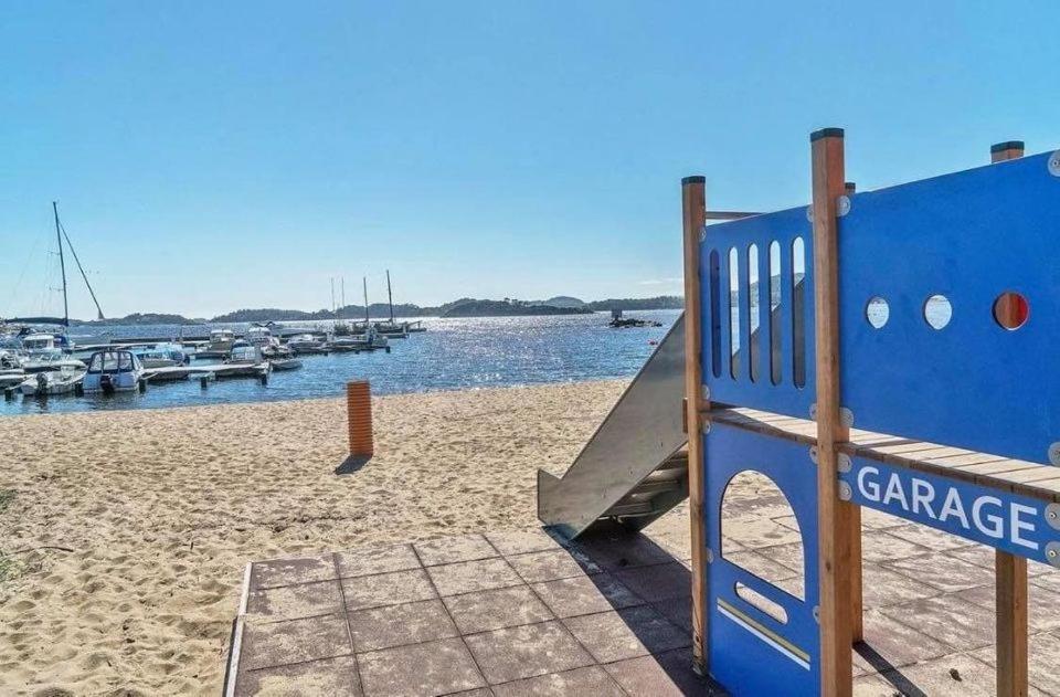 Barnevennlig Feriehus Ved Sjoen Крістіансанн Екстер'єр фото